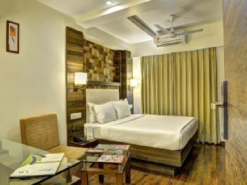 Hotel Aaram Orchard Ahmedabad Luaran gambar